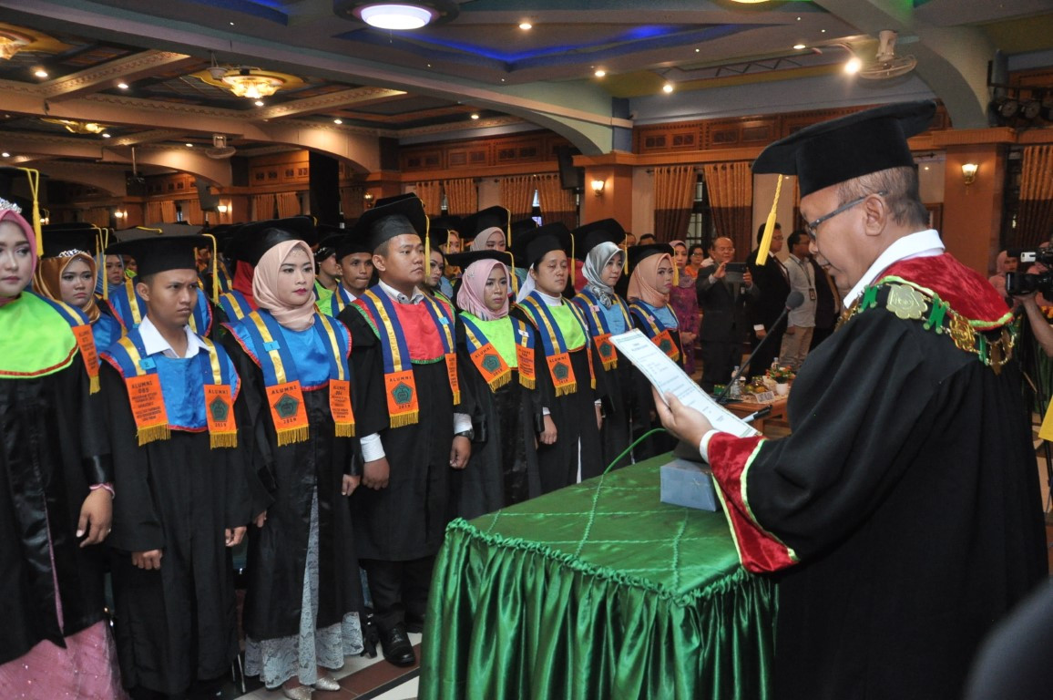 Wisuda Jenjang S1 INKES Medistra Lubuk Pakam – 19 Juli 2019